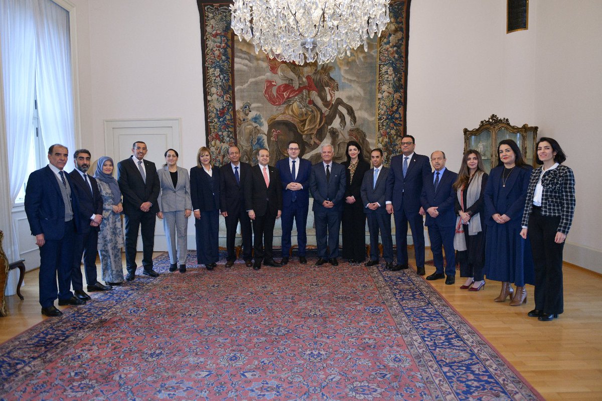 JanLipavsky's tweet photo. Today's working lunch with our Arab partners and several @OIC_OCI representatives was dedicated to an honest discussion about the ongoing crises in the Middle East and their possible solutions. https://t.co/8tsWTAGsx0