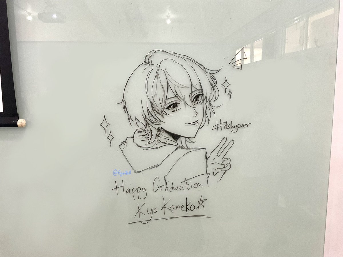 fujinillust's tweet photo. #itskyover on my school glassboard #DrawKyo #Kyomies 💙 https://t.co/rms9esh7ay