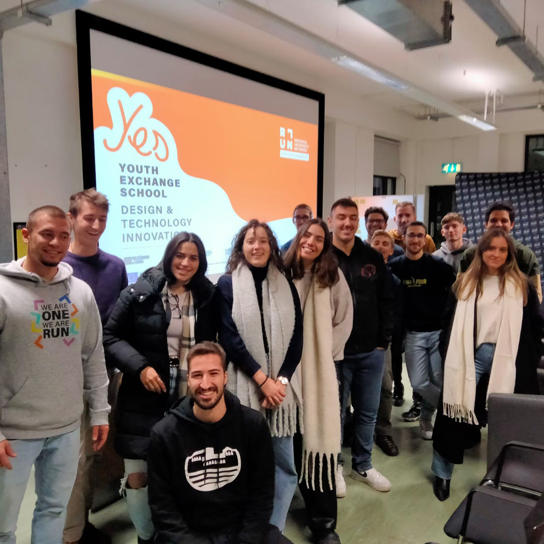 CampbellDeaglan's tweet photo. Design &amp; Technology Innovation (YES) @run_euniversity driven by @UN_SDG . Partnering with Polytechnic of Lisbon @HAMK_UAS  Polytechnic of Cávado and Ave and @university_gyor . One Wk Sprint. Thanks @lisadooleydesign &amp; Rich Brady for their design expertise and industry insights. https://t.co/Mjzy9NsfEt