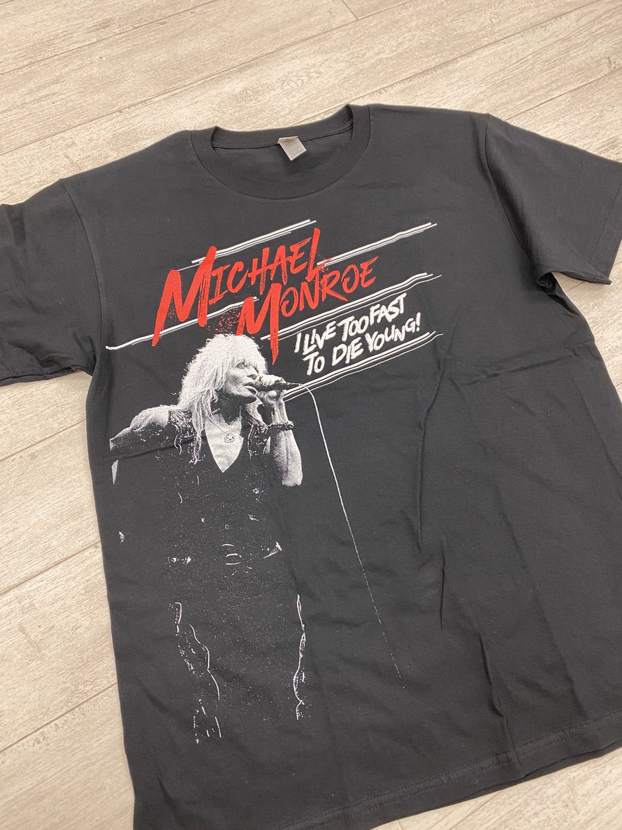 spc_hiroki's tweet image. 今夜は中学の頃に衝撃を受けて以来ずっと自分の中の不動のロックスター、マイケルモンローのLiveへ😆 本日はハノイの曲多めで大満足👍🏼 

#マイケルモンロー
#michaelmonroe