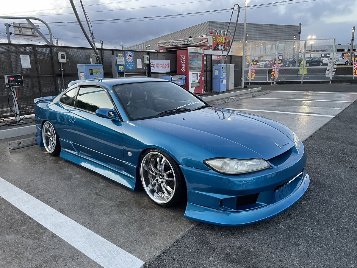 Kudo_S15Spec_S's tweet photo. 全塗装終わりました！！！

💙BMW M2のロングビーチブルー💙 https://t.co/O0yUAX2n8a