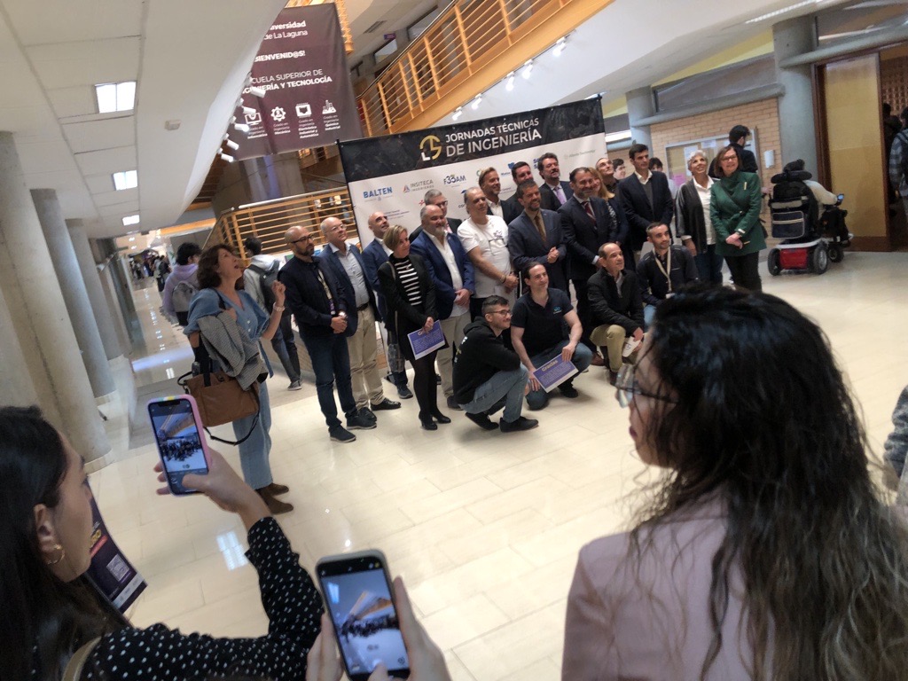 Femete's tweet image. 👋Hoy y mañana, Jornadas Técnicas de Ingeniería @jtiesit en la Escuela Superior de Ingeniería y Tecnología de la @ULL con la presencia de los Departamentos de #Formación y #Empleo de @Femete para acercar al alumnado a la realidad laboral 👋