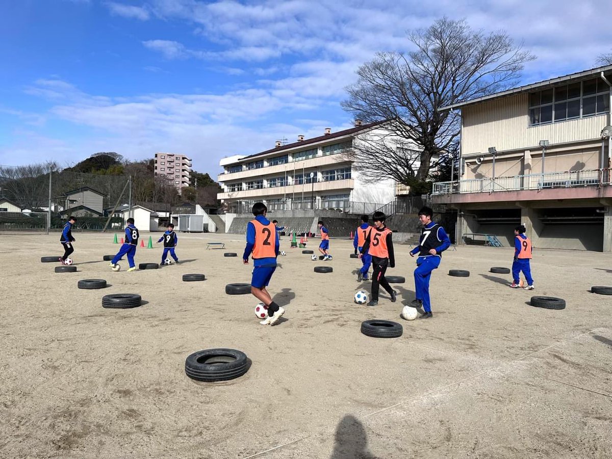 Osolo2016's tweet photo. 2024.1.28

#Osolo
#HomoLudens
#トレーニング https://t.co/7kZUQUzKiQ