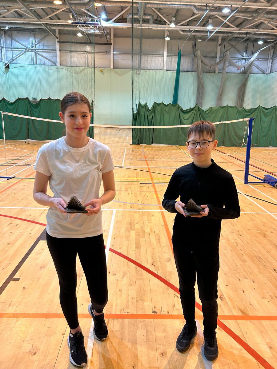 🏸🏆 Badminton Class Success🏆🏸

Well done to Mia and Kacper in 1N1 who won Mr. Douglas’ badminton class tournament🤩.

Showcasing the skills of being successful learners👍🏼! 

Keep up the great work✨