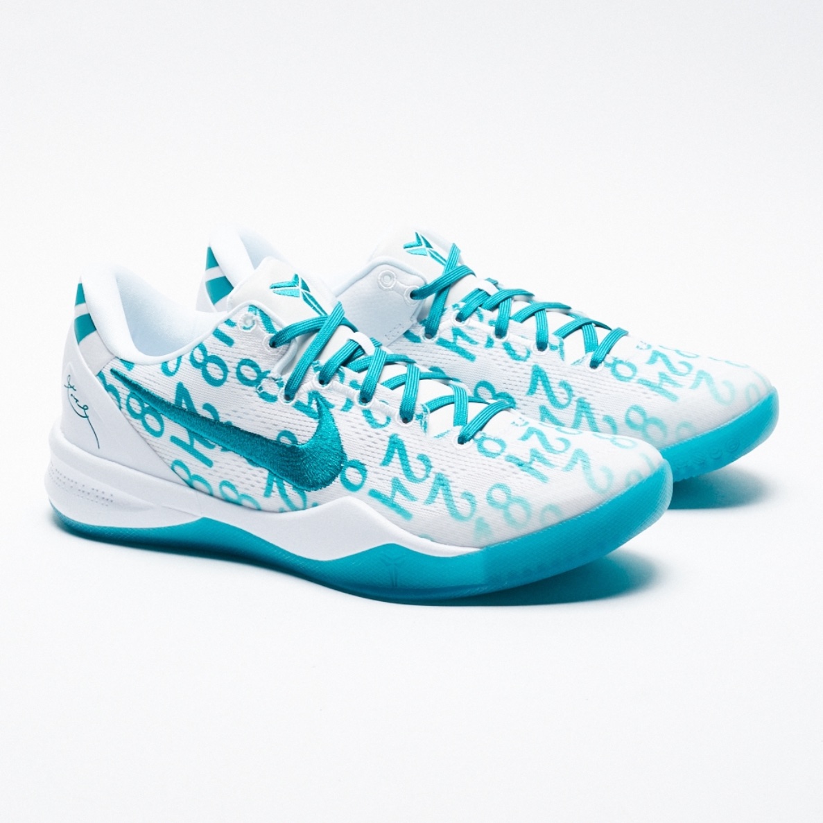 AD: Raffle ends in 1 hour via UNDFTD
Nike Kobe 8 Protro 'Aqua' + 'Court Purple'

Enter here -> sovrn.co/uiaqfqn