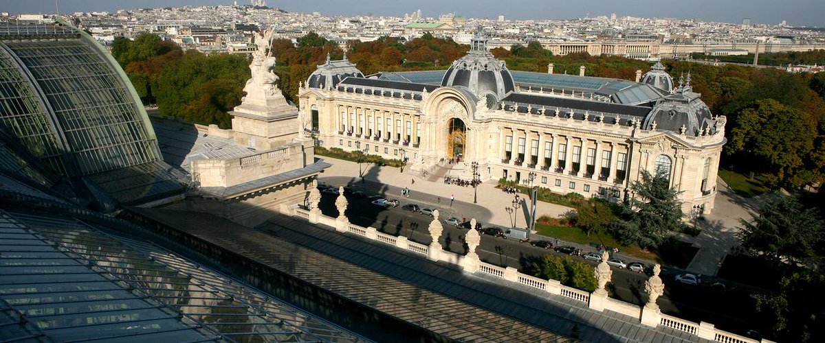 FanBlackpinkfrr's tweet photo. #JISOO est en route pour Paris! Elle est invitée à l'évênement du centenaire de @Cartier en tant qu'ambassadrice mondiale.

L'évênement durera toute la journée du 7 Février, avec une visite au Musée Rodin, puis à la bijouterie Cartier, un dîner et une soirée au Petit Palais. https://t.co/EREd5yayag