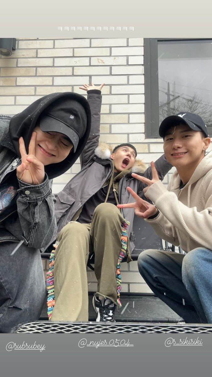 몽이𖦊້ tweet media