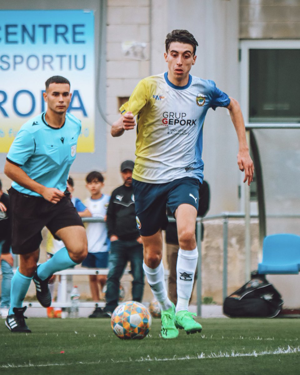 cerodadeter's tweet photo. ๐ Setmana sense competiciรณโฆ
โ
Reset
๐ช๐ป Treball
๐ฏ Confianรงa
๐๐ป Bons dies i bona oportunitat per preparar el prรฒxim objectiu ๐ @jesantaeugenia
Seguim amb mรฉs forรงa que mai ๐ค๐
๐ธ @arisa_marina
#LaForรงaDeTotUnPoble #SentimentRodenc https://t.co/Ge2EG10aCV