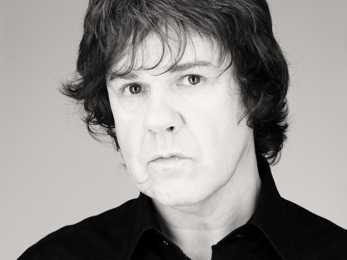 We remember legendary Belfast guitarist Gary Moore on the 13th anniversary of his passing. His path was far from conventional, marked by twists and turns that reflected an unwavering creative spirit. Discover the myriad facets of his life in music here: ohyeahbelfast.com/blog/beyond-th…