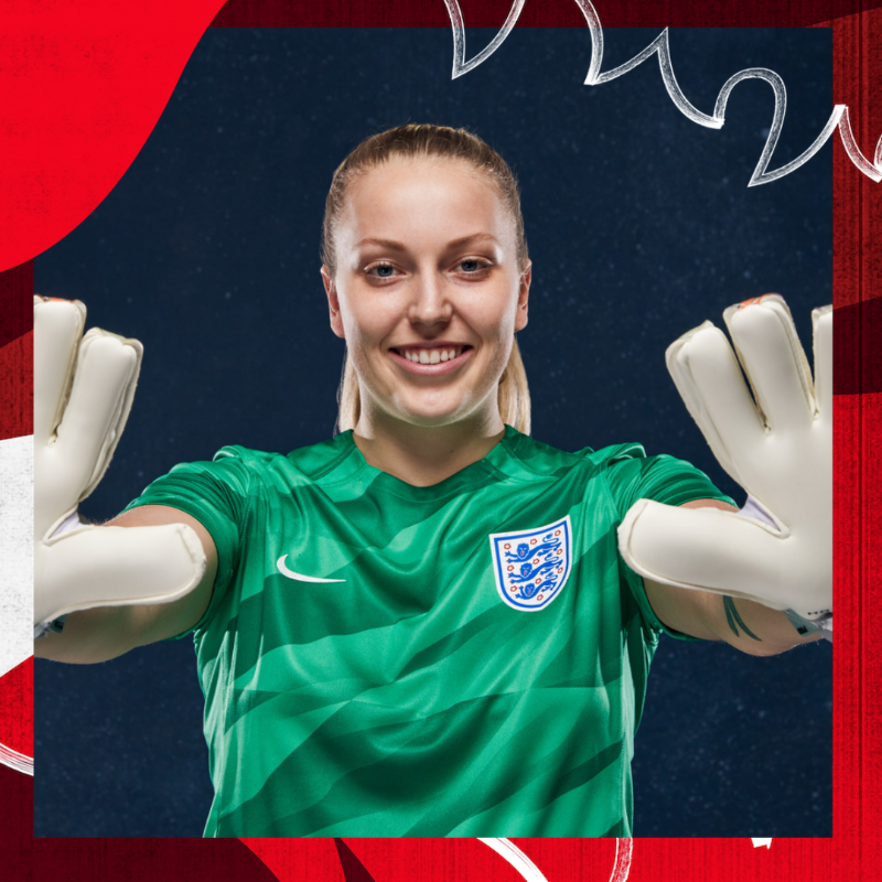 Lionesses's tweet photo. From Deans Youth &amp; Ladies in Salford to representing her country! 💪 🏴󠁧󠁢󠁥󠁮󠁧󠁿

Click below to read @emilyjramsey's grassroots journey: