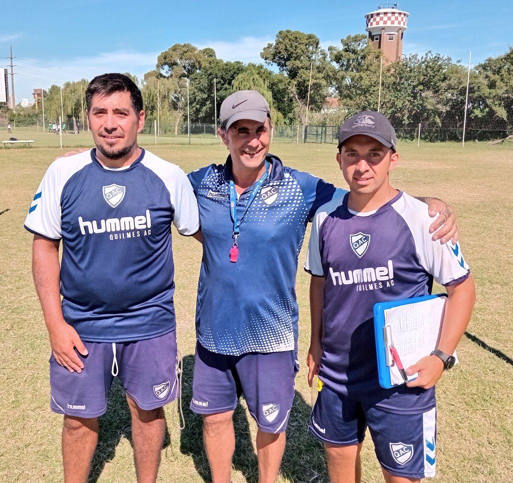 FlacoFiorentino's tweet photo. #OctavaQAC Cuerpo Técnico 2024:
DT @HernanSchiaffin
AC Juan Garay
PF Mauro Cabezas https://t.co/RoR3Rba7R9