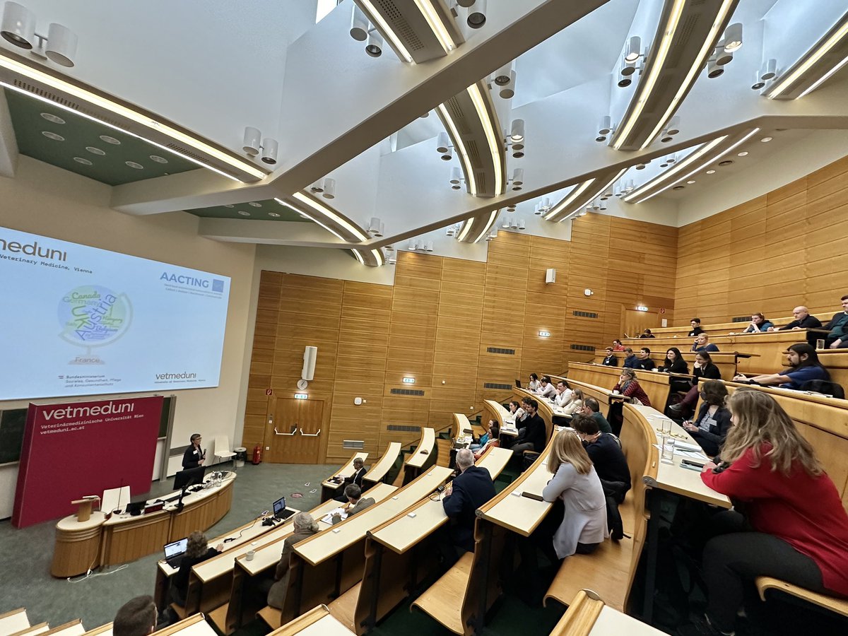 Qamar_Mahmood's tweet photo. Happy to present on assigning dose-based metrics to quantify antimicrobials used in Pakistani broiler production, at the 4th international #AACTING conference at @VetmeduniVienna https://t.co/5O1CqbYQ3q
