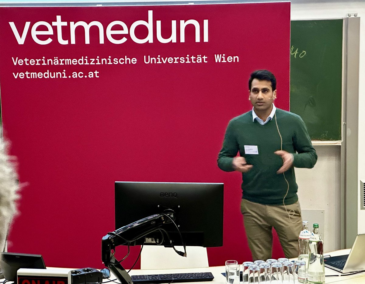 Qamar_Mahmood's tweet photo. Happy to present on assigning dose-based metrics to quantify antimicrobials used in Pakistani broiler production, at the 4th international #AACTING conference at @VetmeduniVienna https://t.co/5O1CqbYQ3q