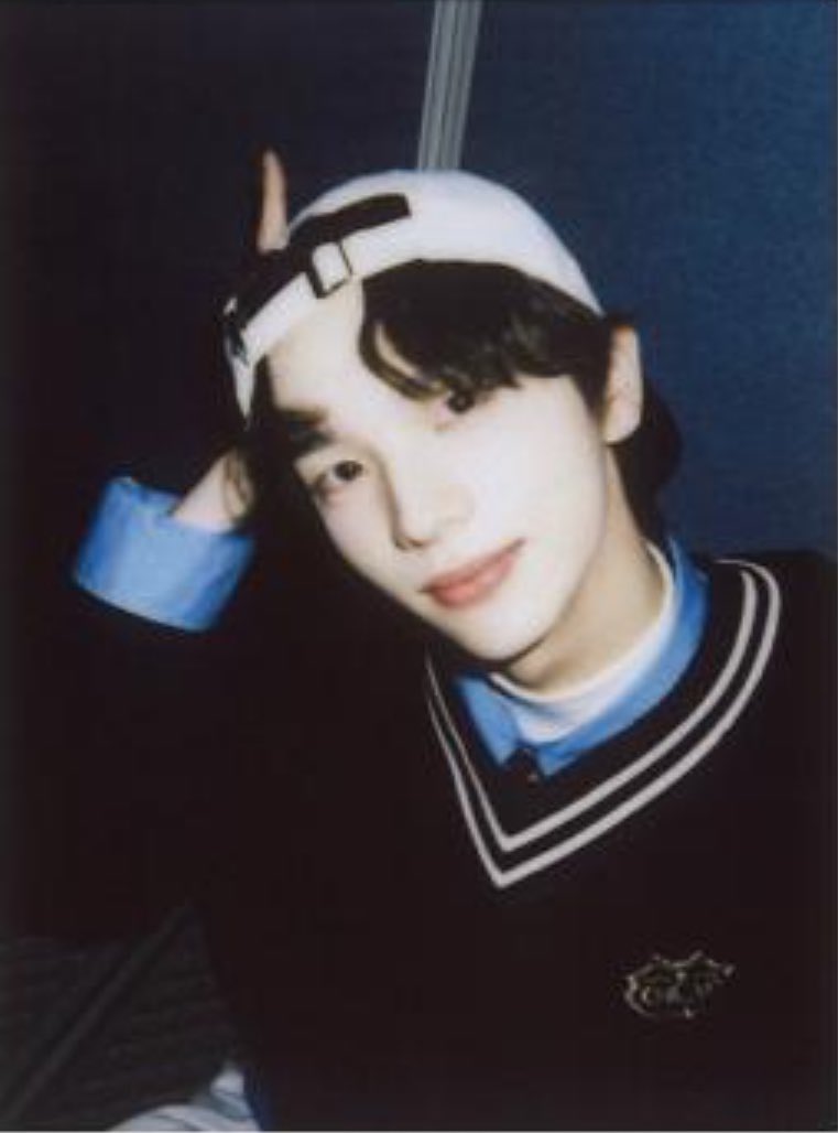 ୨୧˚ tweet media