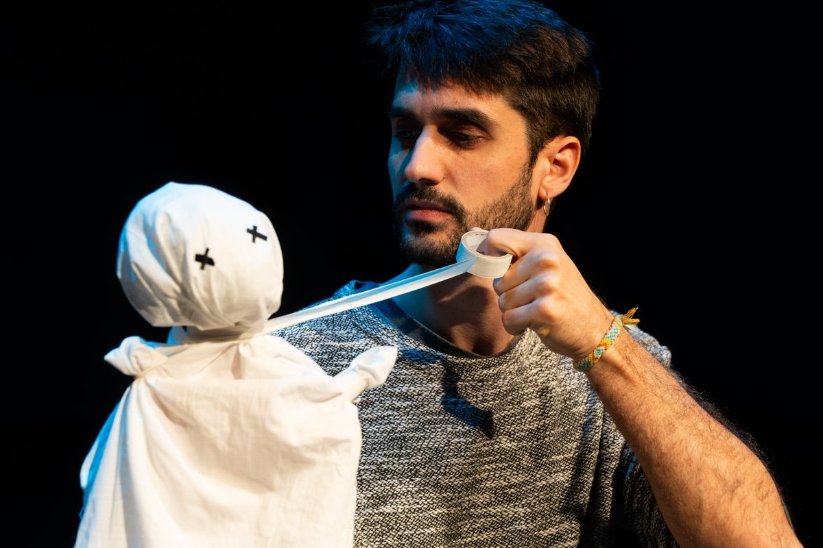 elcanalsalt's tweet photo. 🎭Sònia Gardés i Alejandro Santaflorentina van estar-se en residència amb nosaltres per treballar 'Conferència Manipulada', una proposta escènica sobre la percepció de titelles en les dramatúrgies contemporànies🔍

Molts encerts a la companyia🙌

📸Ariadna Ribas (@EUERAM ) https://t.co/nv9hRrWbXe