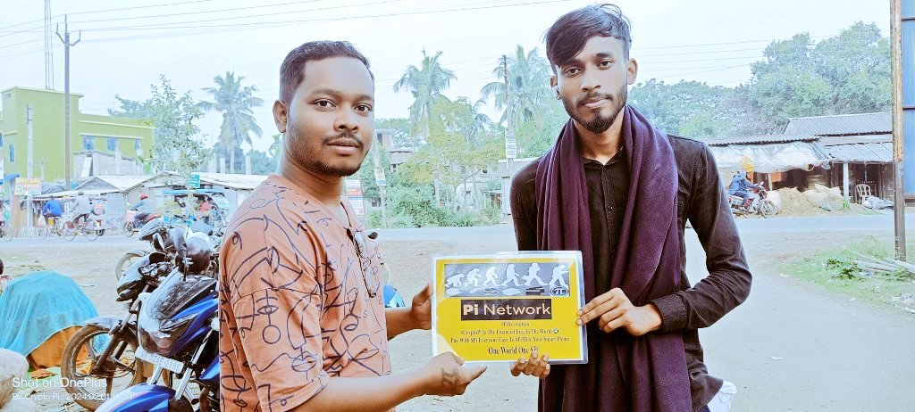 okere_eberechi's tweet image. Encourage everyone to embrace #PiNetwork and grasp the transformative potential of #CryptoPi. Our shared economy is poised to revolutionize the world 🌍 your support is crucial! 🙏💝 #OpenMainnet