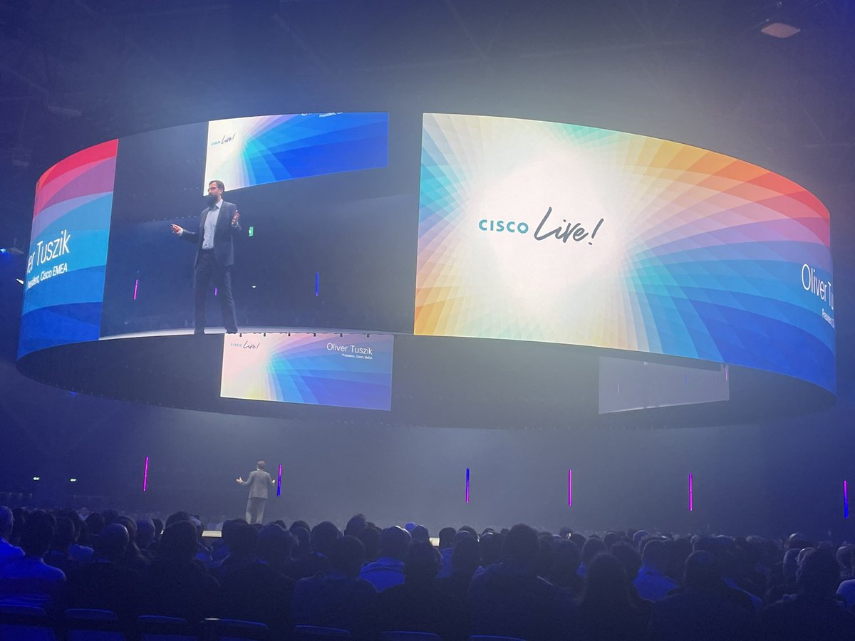 Chara_Kontaxi's tweet photo. Shout out from Oliver @Tuszik to all engineers & technology experts out there during #OpeningKeynote @CiscoLiveEMEA π
We are ready!!!! #LetsGO πͺπ»
#CiscoLiveEMEA #Amsterdam
#CiscoSE #SEMaker https://t.co/jP8KMFQ9o6
