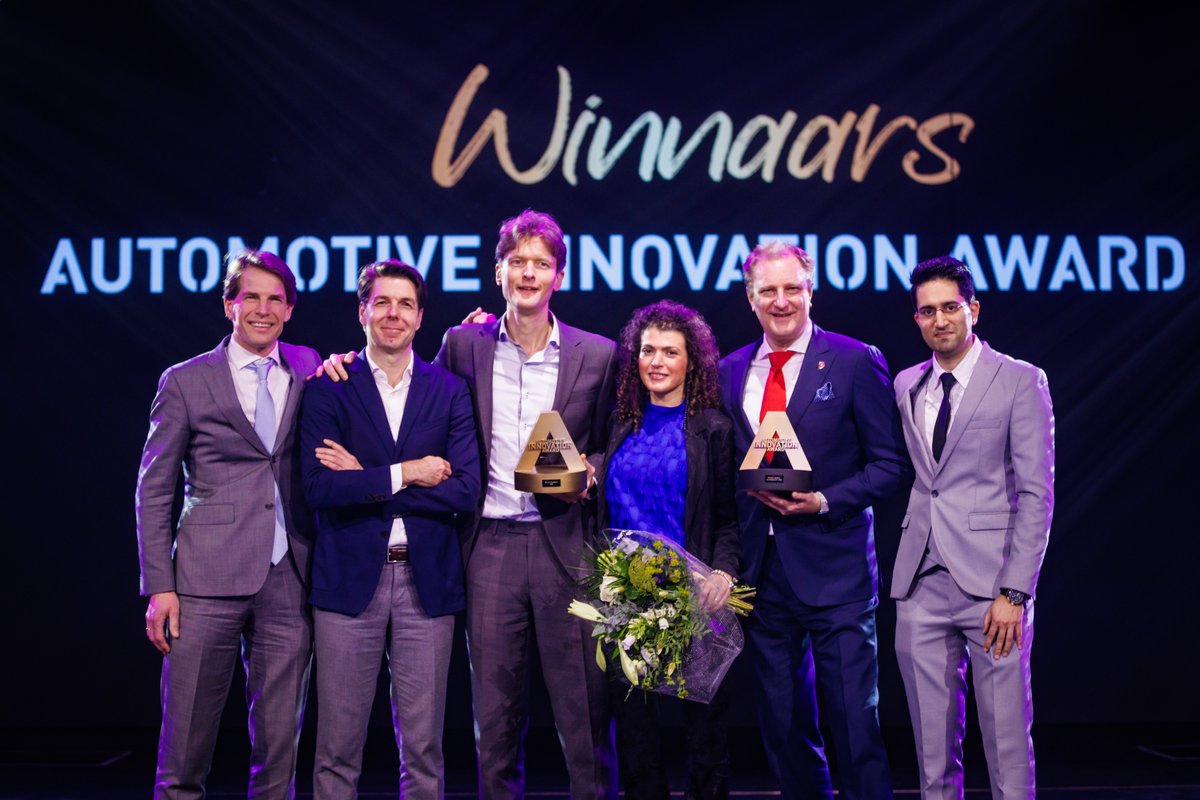 We’re thrilled! Yesterday, TomTom Orbis Maps won the overall grand prize and the #Mobility category at the Dutch Automotive Innovation Awards. The award recognizes our three decades of innovation in the automotive world. Thank you, @AIAwardNL, for this honor! 🎉