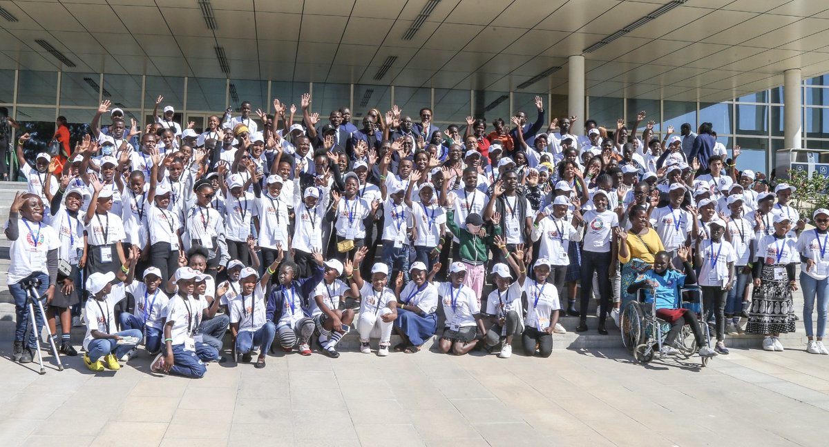 _AfricanUnion's tweet photo. African Committee of Experts on the Rights and Welfare of the Child has enhanced its engagement with National Human Rights Institutions to promote &amp; protect #children’s #rights

📚Learn more about the challenges, best practices, &amp; areas of collaboration.
https://t.co/BAq16PzFxi https://t.co/DcEWwvYzq8
