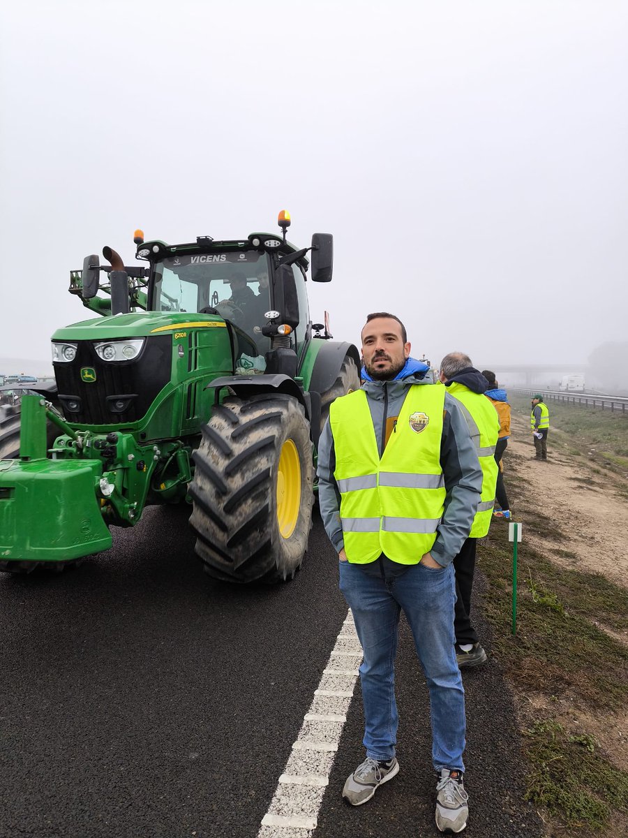 Elite Taxi Barcelona tweet media