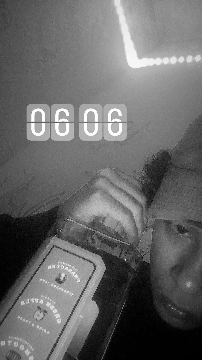 yungnilo's tweet photo. Saudades. 💔 https://t.co/1lbjAHosI7