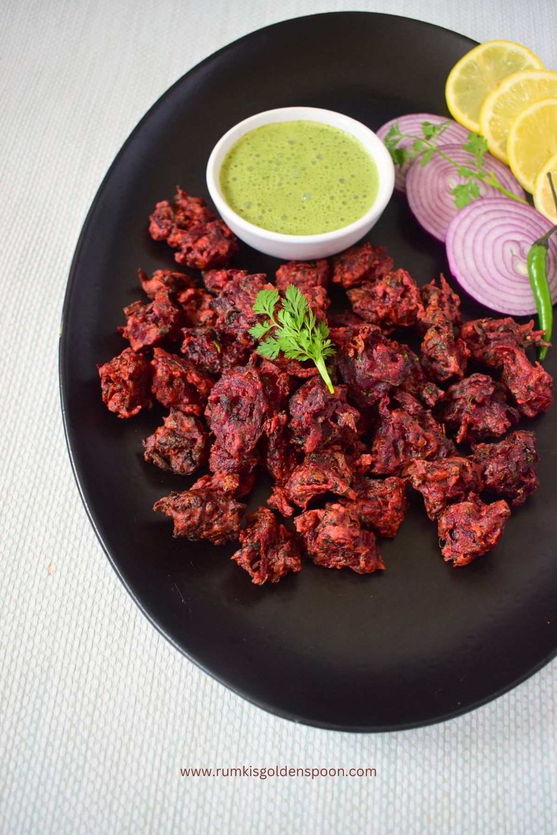 RumkiSpoon's tweet photo. Recipe link: https://t.co/7r8k7ZBKCW
#beetrootpakoda is a popular #pakodarecipe which is a perfect companion for evening #snacks with a cup of tea. It got perfect crispy texture & amazing red color
#homemade #indianfoodbloggers #delicious #vegan #goodfood #beetrootrecipes #food https://t.co/Nd0JCTHJgW