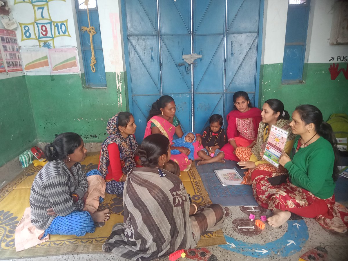 SheetalVermasy's tweet photo. #familyhealthindia embed project
During UHND at 78 Pawan Putra Nagar #Indore district M.P.
Supported by AWW
#Malariafreeindia
#Dengue
@HimanshuJayswar 
@Daulat780Patel 
@sksomya 
@rajesh_amh 
@Avdheshsingh_ 
@santoshbhargav2 https://t.co/hoLKD6SZp2