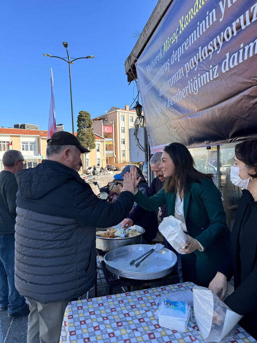 Mübarek Miraç Kandili vesilesiyle, Kahramanmaraş depreminin yıl dönümünde acılarımızı paylaşıyoruz. Birlik ve beraberliğimiz daim olsun.