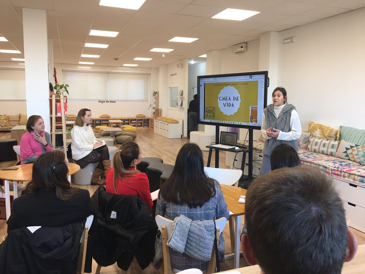 diarioeduca's tweet photo. BIBLIOTECAS | Formación y creación de redes para fortalecer la biblioteca escolar https://t.co/a8JMUgTkAP @rpiquin https://t.co/dzQoMl4JoP