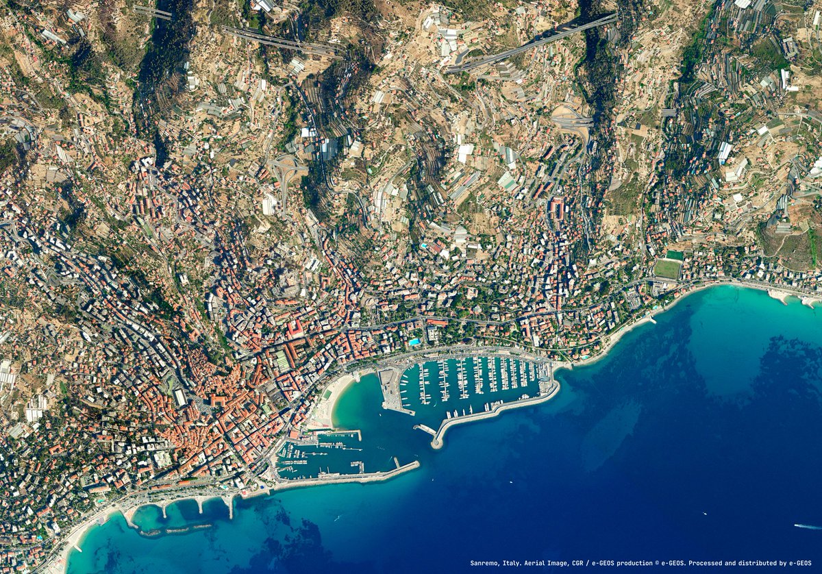 e_geos's tweet photo. 🇮🇹🎼 Today #ItalianPills brings you to Sanremo, on the opening day of the 64th edition of the Italian Song Festival!

📸#Sanremo, #Italy. #AerialImage, #CGR / e-GEOS production © e-GEOS. Processed and distributed by #e_GEOS

#FestivaldiSanremo #Sanremo2024 https://t.co/YJ9VdSrWf6