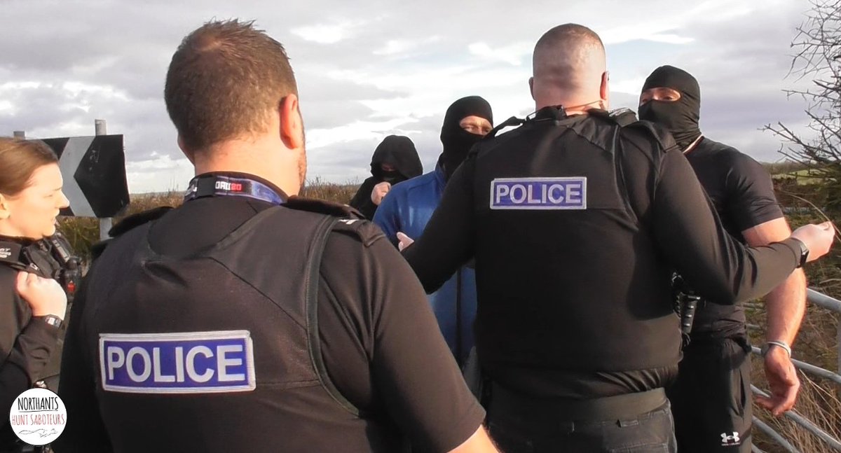 Northants_huntsaboteurs tweet media