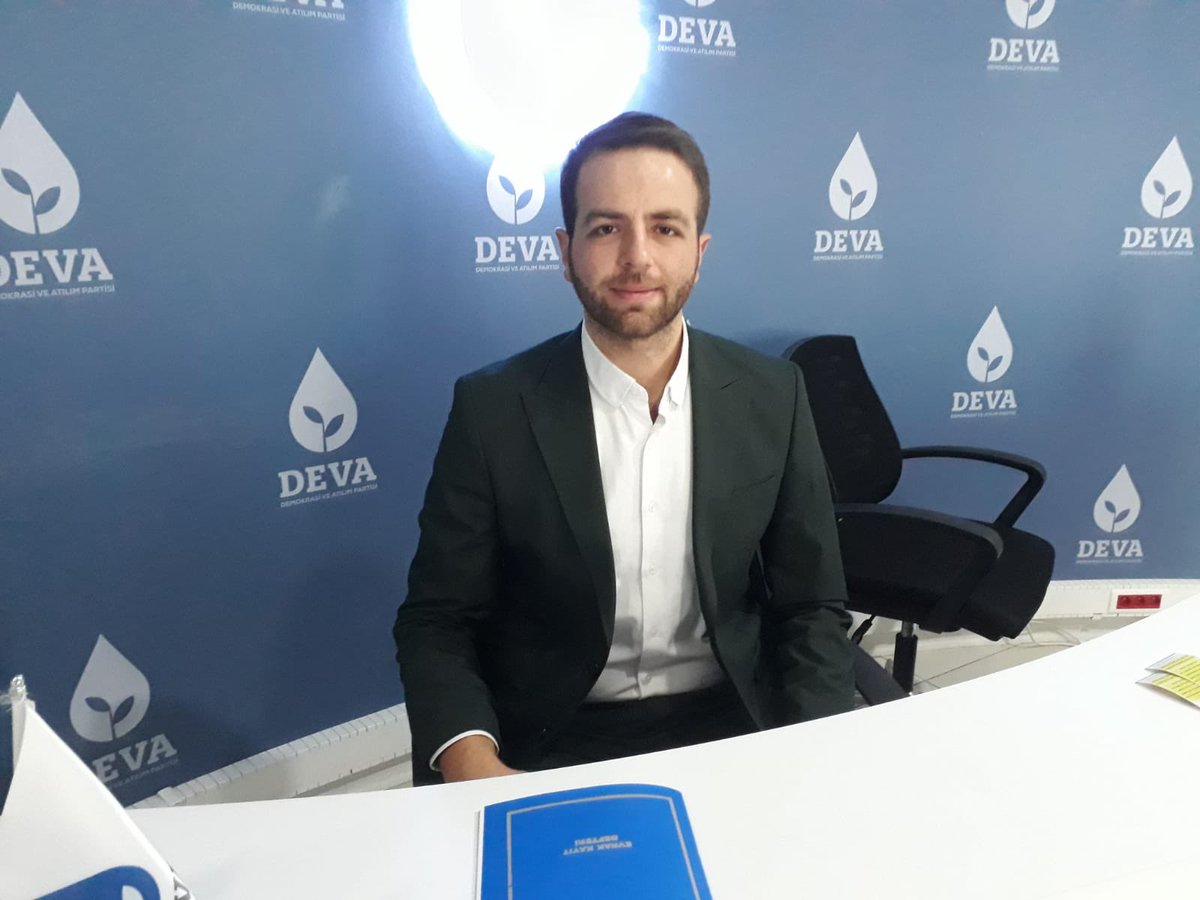 devaankarada's tweet photo. Bugün İl Binamızda nöbetçilerimiz İl Yönetim Kurulu Üyelerimiz Bekir Sami Bilyay ve Alihan Gökalp, siz kıymetli hemşehrilerimizi misafir etmek ve sizlerle hasbihâl etmek için il binamızdalar.
🌱💧🌱💧🌱💧🌱
#DevayaDavet
#AnkaraİçinHazırızBizDEVAYIZ

@devapartisi
@alibabacan
@nutkuakin
