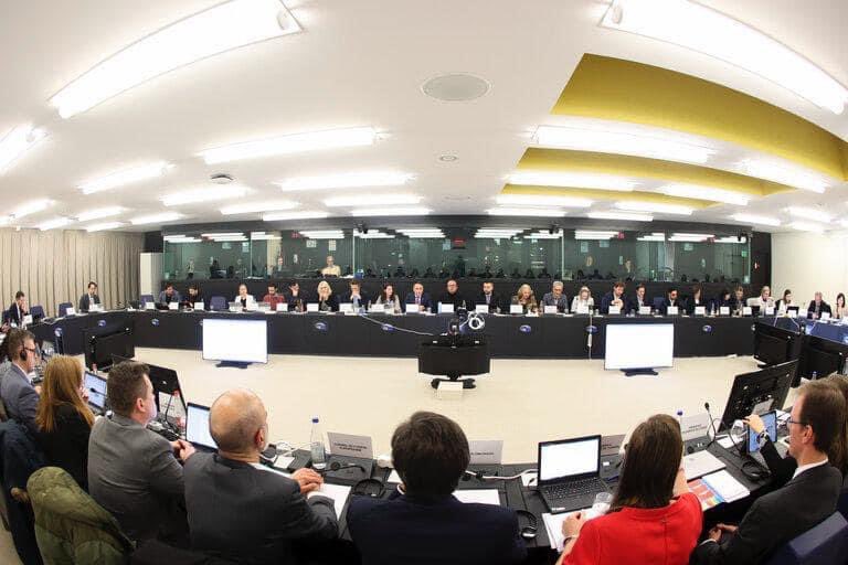 Big win for EU connectivity! We have reached an agreement on #GIA. 

Benefits for Romania &amp; EU members: 
📞 Lower call rates across EU countries. 
🚀 High-speed internet access in remote areas.

#GigabitInfrastructureAct 🇪🇺✨ <a href="/EP_Industry/">ITRE Committee Press</a>