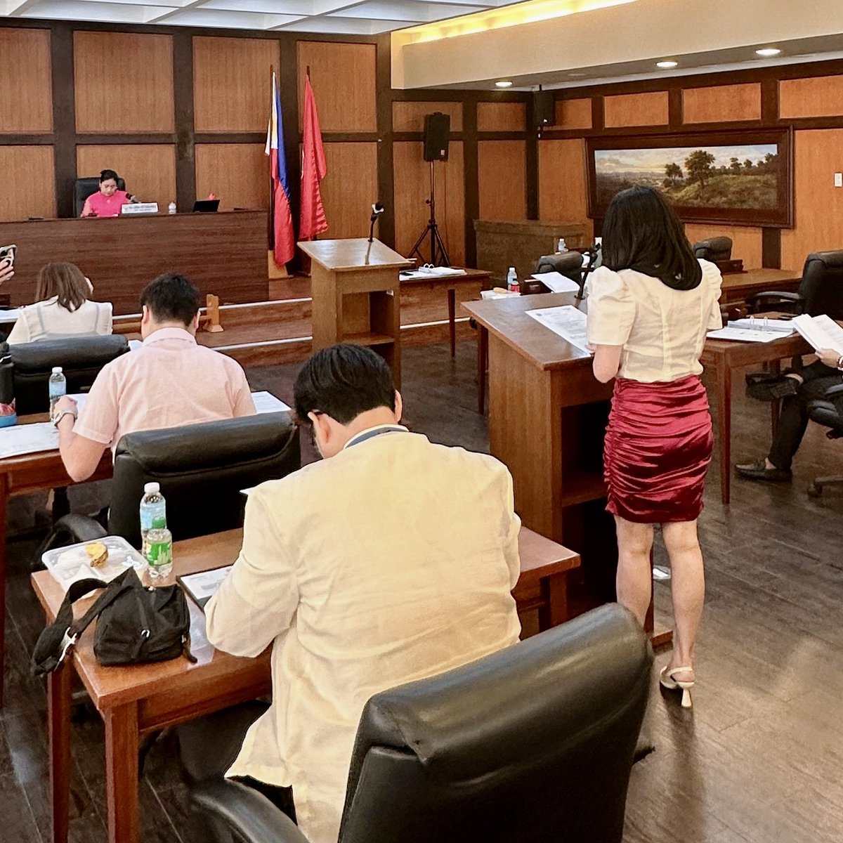 ChiquiCarreon_'s tweet photo. Regular Session ng 9th City Council at unang lunes ng buwan ng Pebrero. 💗 

#CheckSaSerbisyo https://t.co/SUJrQ7WMrJ