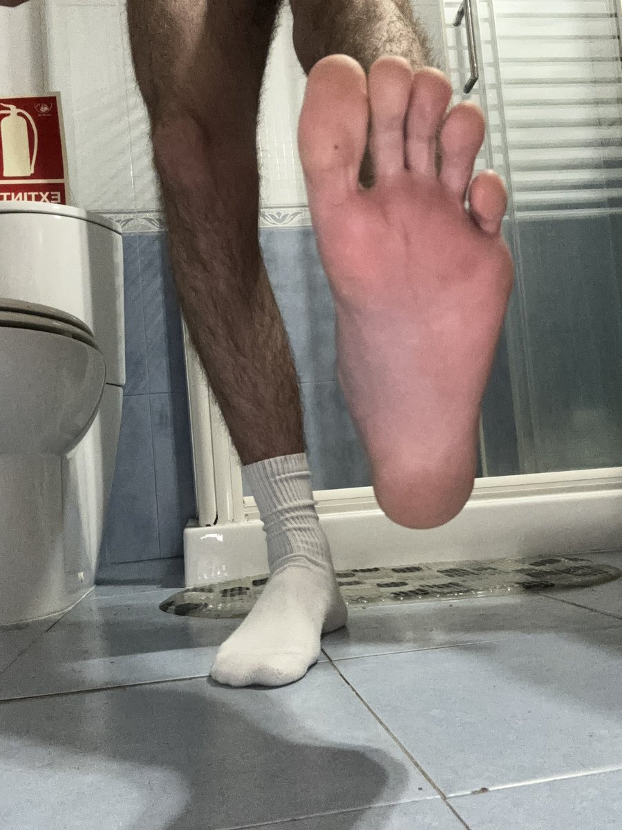 CashhMaster_Y's tweet photo. I hate waking me up early and it's to go shopping, who pays for my things today?😂💰

RT!!
DMs are open💸💸

#findom #moneyslave #cashslave #cashmaster #bdsm #humanATM #paypig #fagtax #rtgame #wallet https://t.co/QWQx3Mf634
