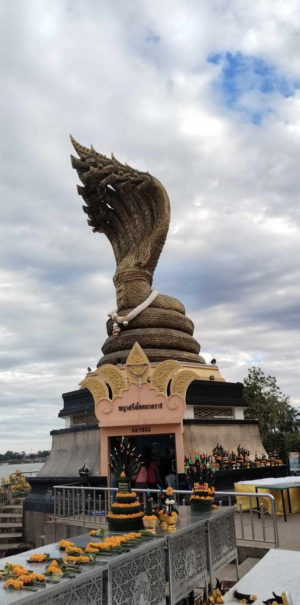 #หนองญาติ  #นครพนม #สกลนคร
#เนัดหน่อยอยากนํ้าแตกร้อนๆ💦👈❤
สนใจทักมาคุยขอคนนัดจิง