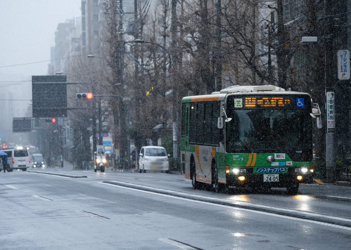 Noe_5088's tweet photo. 2023.2.5 茶51

都営バス
P-S651 PKG-RA274KAN（巣鴨）
P-V348 LKG-MP37FKF（巣鴨）
P-F623 2PG-LV290N3（巣鴨）

本日は雪の中を走る都バスを撮りに文京区本郷へ
S651が運用入りしておりました。雪の中を走り抜けるS代もいつまで見られるのでしょうか https://t.co/reavCUIeIn