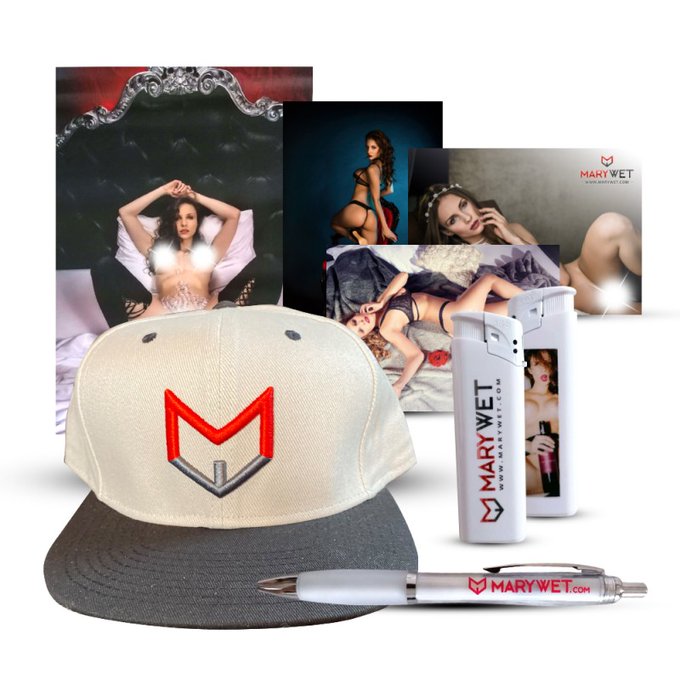 -30% auf alle Fanartikel dieses Wochenende😍 https://t.co/hqY1OgSSzk ❣️ https://t.co/gmO6bURg4y<a href="/tag/mvsales"class="tags"><span>#mvsales</span></a>