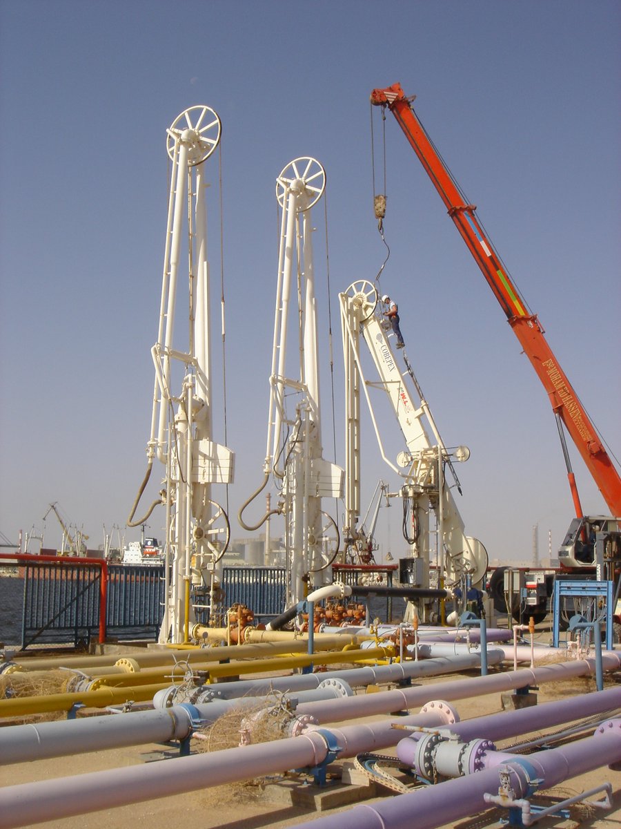 EWFM_'s tweet image. We look at our new range of Marine Loading Arm exactly like #SydneySweeney does!😍 

Click on the link below to have a look for yourself👇

Link: ewfm.co.uk/marine-loading…

#MarineLoadingArms #MarineLoading #Marine #Offshore #Loading #Unloading #Liquids #Gases #EWFM