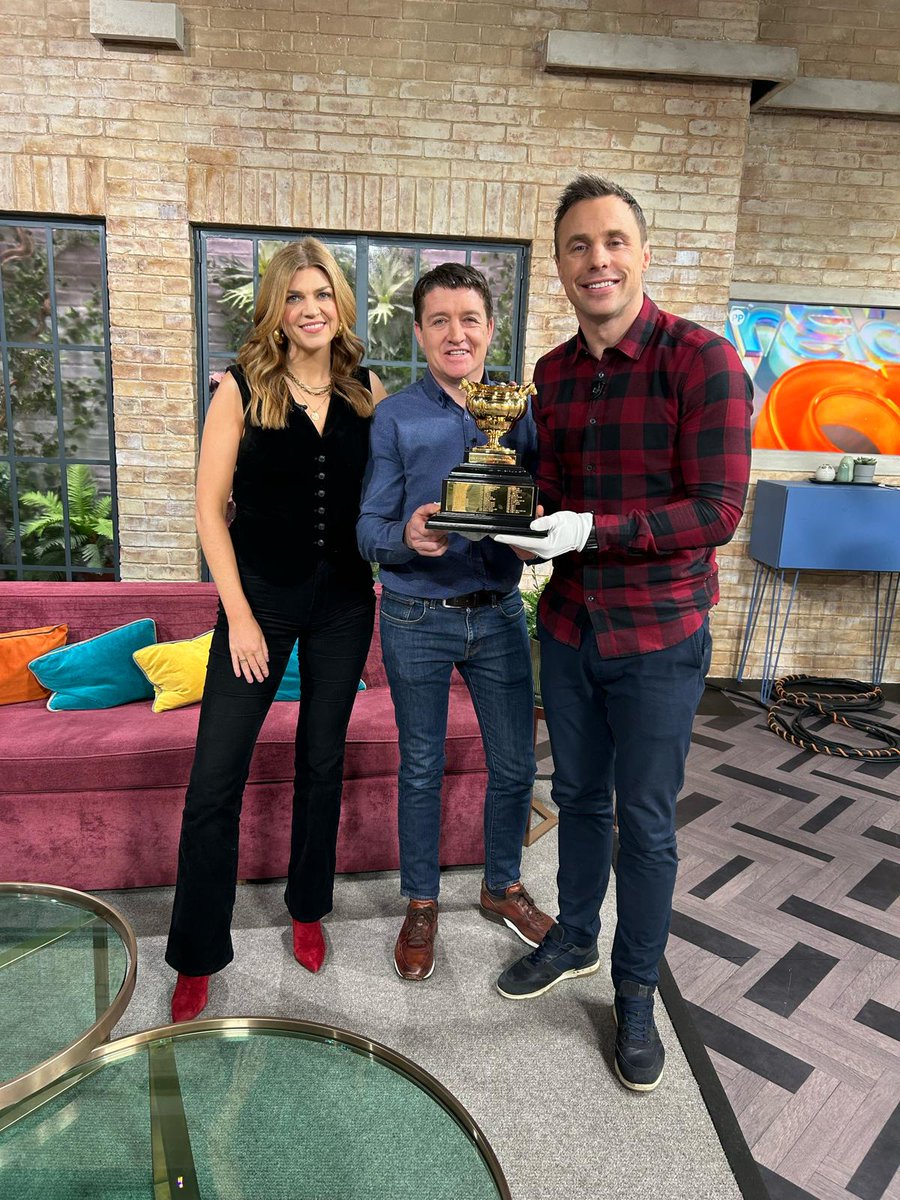 CheltenhamRaces's tweet photo. The @Boodles Cheltenham Gold Cup continues its travels ✈️

Live this morning with @BarryJGeraghty on Ireland AM 🇮🇪 https://t.co/CNsBwbdy9Z