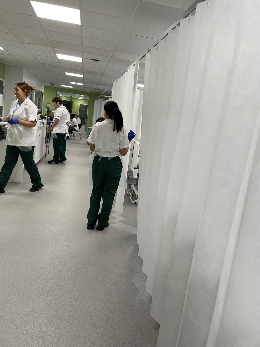 SunderlandOT's tweet photo. It's all happening on the university ward this morning.... dressing practice in progress @sunderlanduni @theRCOT https://t.co/KR5FY2NeF8