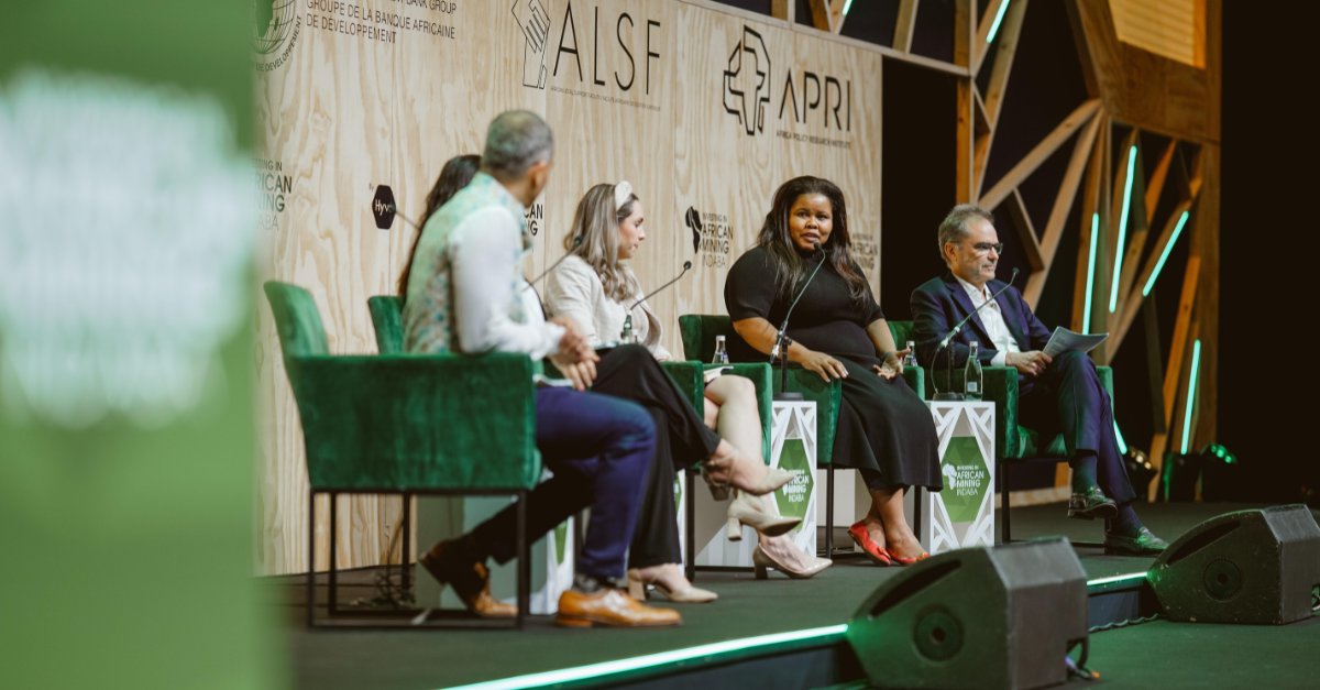 MiningIndaba's tweet image. On day 2 of #MI24, we had another incredible panel exploring the correlation between strengthening democracy, good governance and fostering responsible mining in Africa. 

#MiningIndaba2024 #MiningIndustry