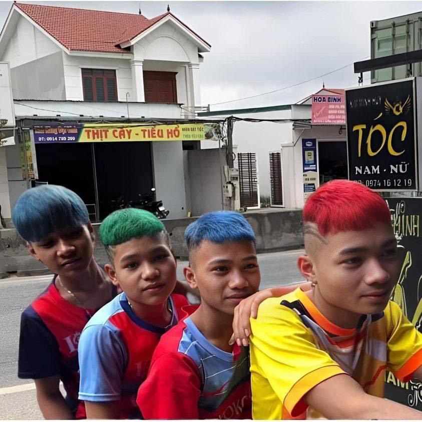 Thân Công Báo tweet media