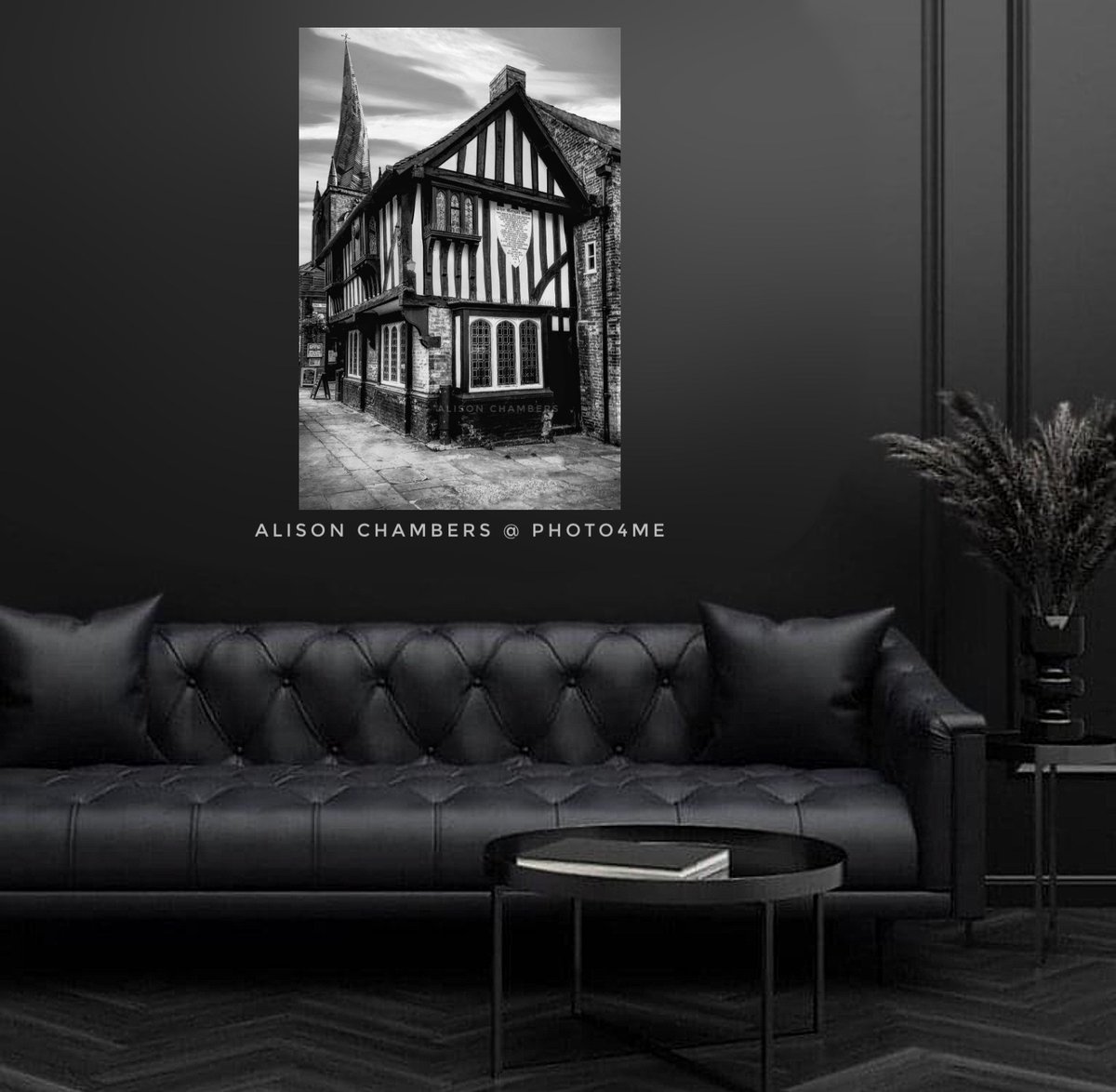 🖤Historic Chesterfield©️. Available from; shop.photo4me.com/1304668 & alisonchambers2.redbubble.com & 2-alison-chambers.pixels.com #chesterfield #ChesterfieldEvents #chesterfieldcrookedspire #crookedspire #chesterfielduk
