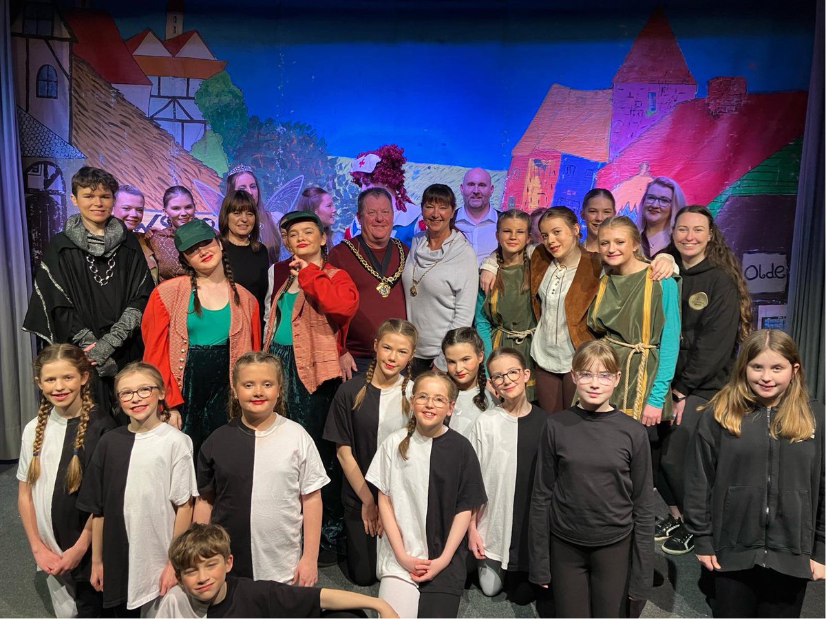 What a fabulous local panto put on by Pilgrim Pantomine Company. It was lovely meeting the cast who put on a fun and entertaining show
