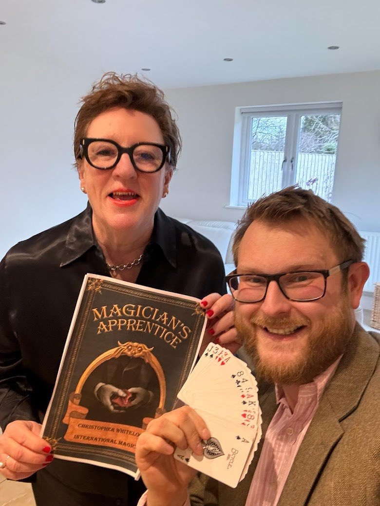 cwmagicuk's tweet image. Lovely to receive this review from another very happy magic lesson client. #magiclessons #magic