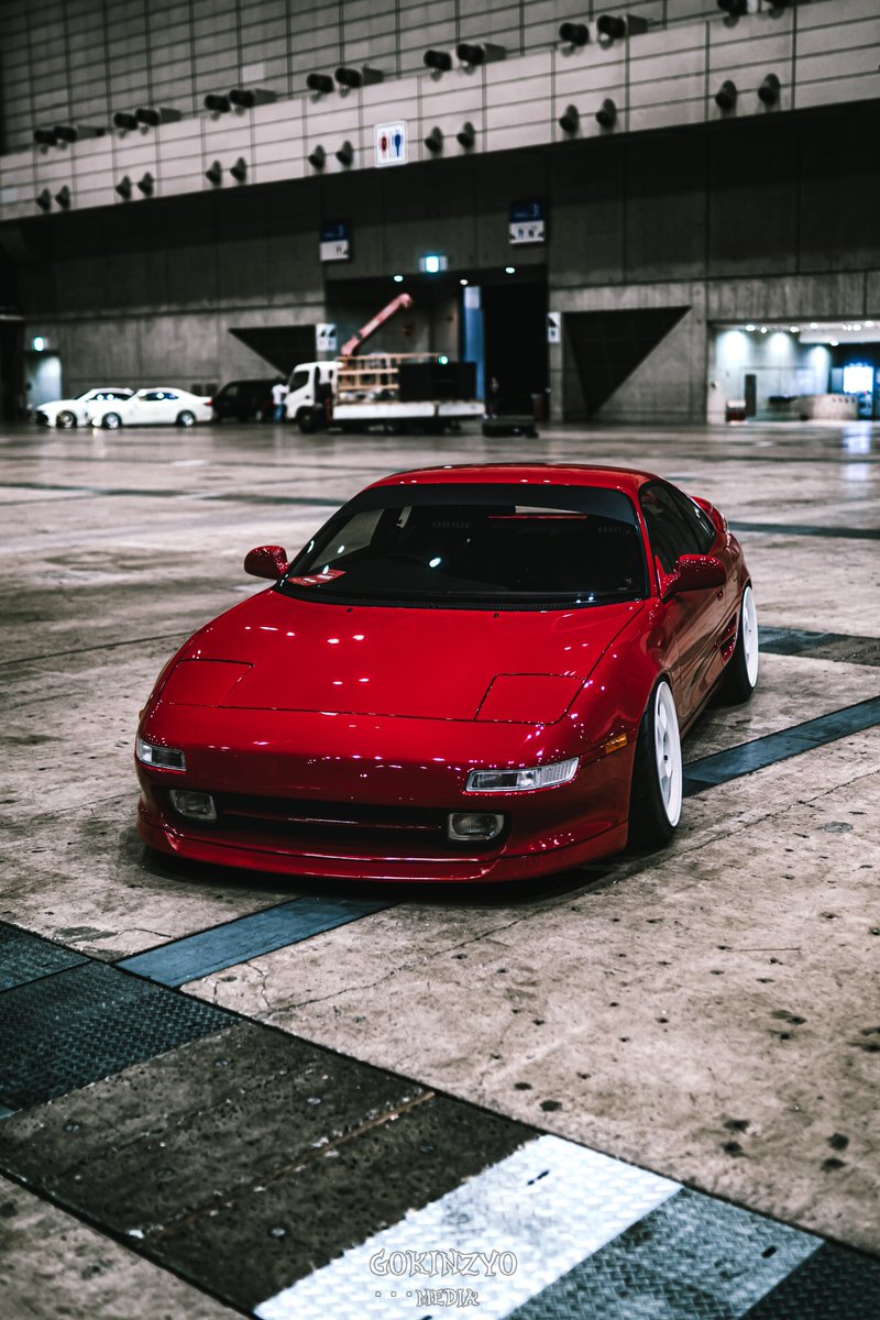___k_a_n_t_a___'s tweet photo. MR2欲しい人いませんかー
ホイールは4枚目のやつに変えるけど。
90万！！
 #車売ります https://t.co/XbC56bU388