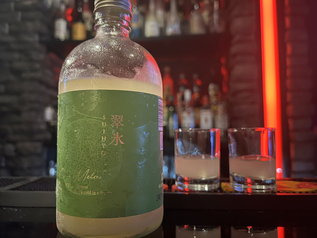 CLANTZオープンしました！ 高級メロンリキュール『翠氷』をいただき 