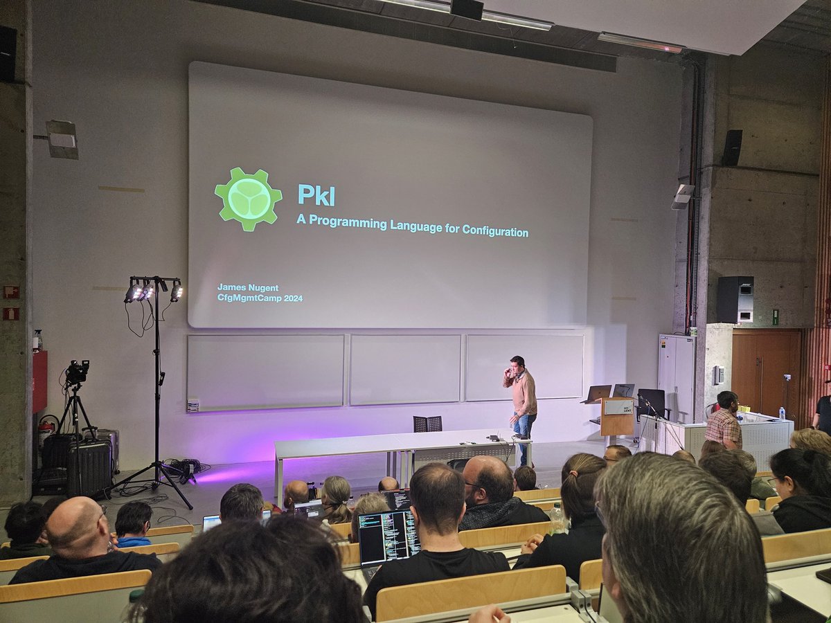 Pkl: a configuration as code language with rich validation and tooling
#CfgMgmtCamp 
news.ycombinator.com/item?id=392329…