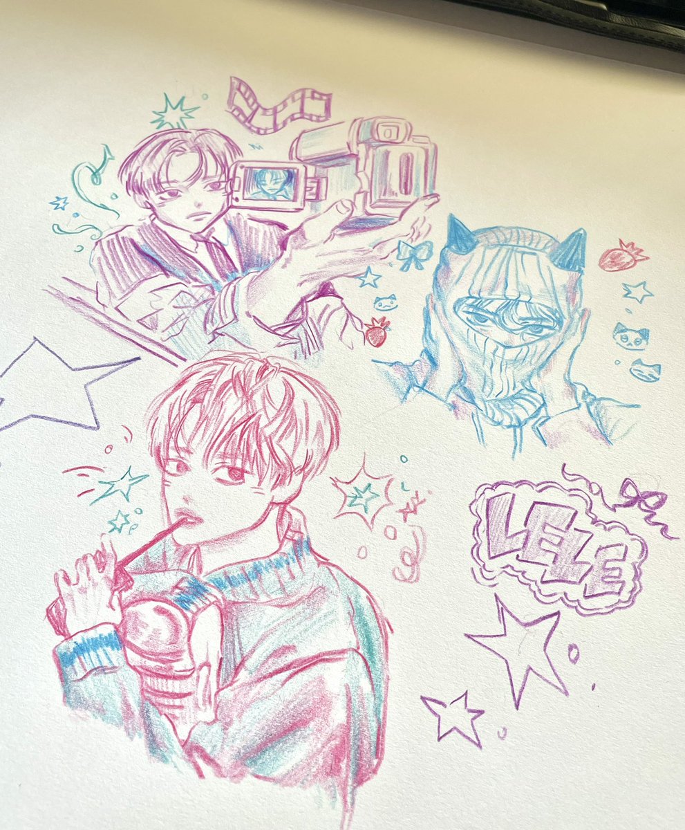 z_cl12's tweet photo. 천러 손그림 모음..
펜 vs 색연필 ?? https://t.co/ldhF8ebMQa